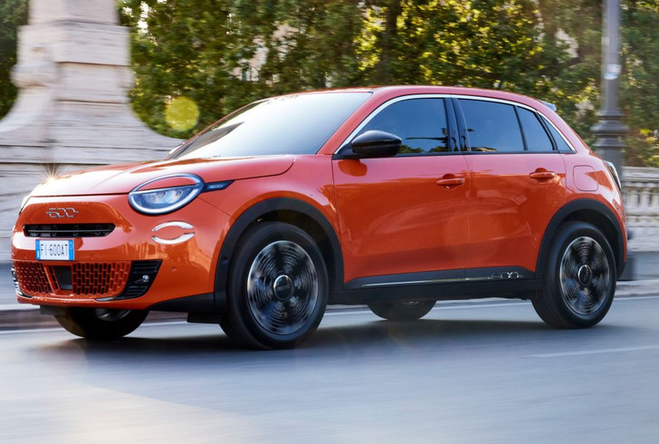 La 600e completa la gamma Fiat, il B-Suv diventa popolare